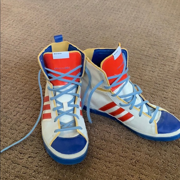 {keywor d} adidas originals trainers limited edition
